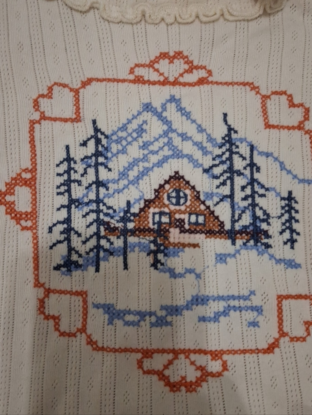 We The Free People Through The Woods Tee  Embroidered Cross Stitch Top Size S - Picture 3 of 5